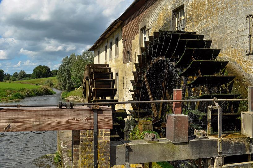 Watermolen van Wijlré. by Leo Langen