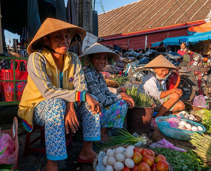 Vietnam: Marktkoopvrouw (Hội An) von Maarten Verhees