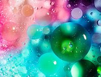 Öl mit Wasser (Farbe)