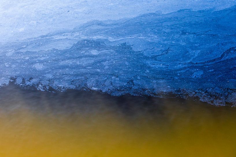 Wonderen in de sloot, Wolken boven een heidebrand. Terheijden, Terheijdense Binnenpolder, Noord-Brab von Ad Huijben