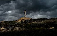 Nuages d'orage autour du phare d'Aruba