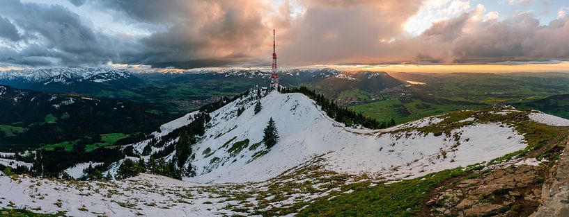 Grünten après une courte chute de neige en automne par Leo Schindzielorz