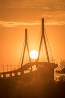 Köhlbrandbrücken-Henge - Sonnenuntergang in Hamburg