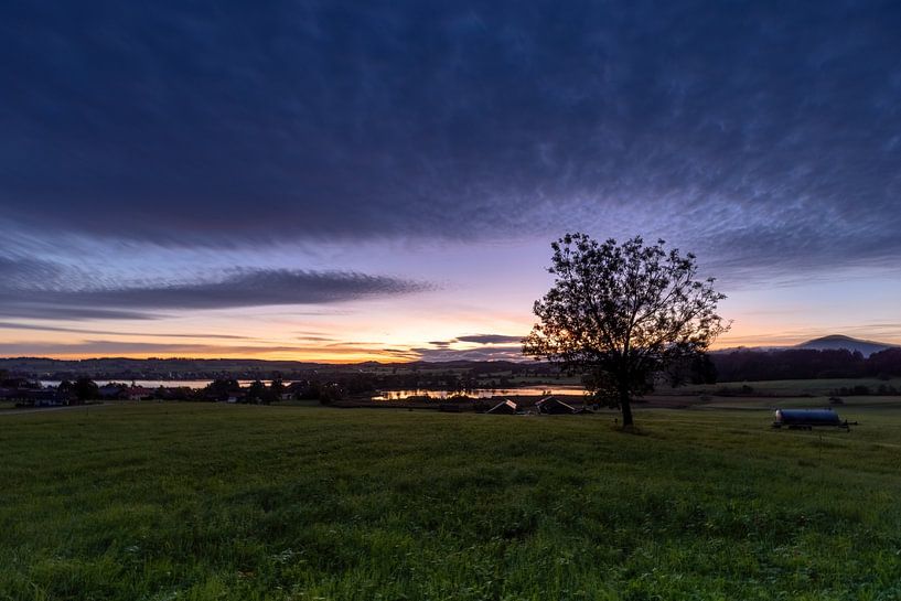 Vue sur le lac de Froschhauser et le lac de Rieg à l'aube. par Christina Bauer Photos
