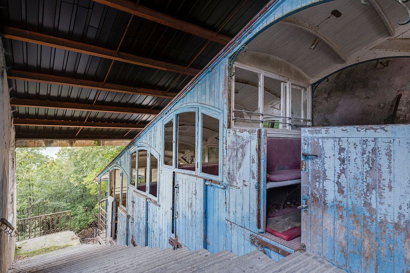 Blue Monorail by Perry Wiertz