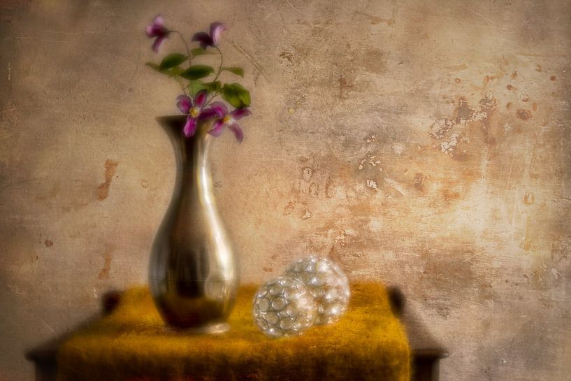 Still life Clematis by Laura van der Burgt