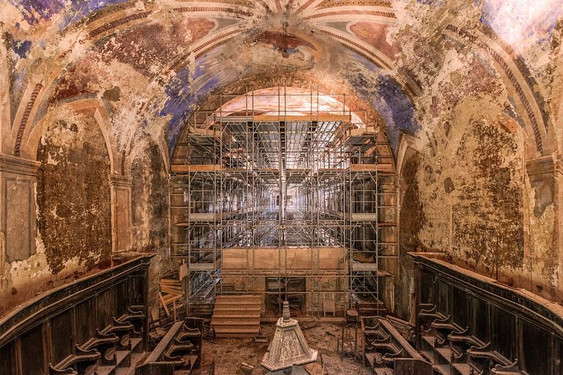 Lost Place - église abandonnée - chapelle par Gentleman of Decay