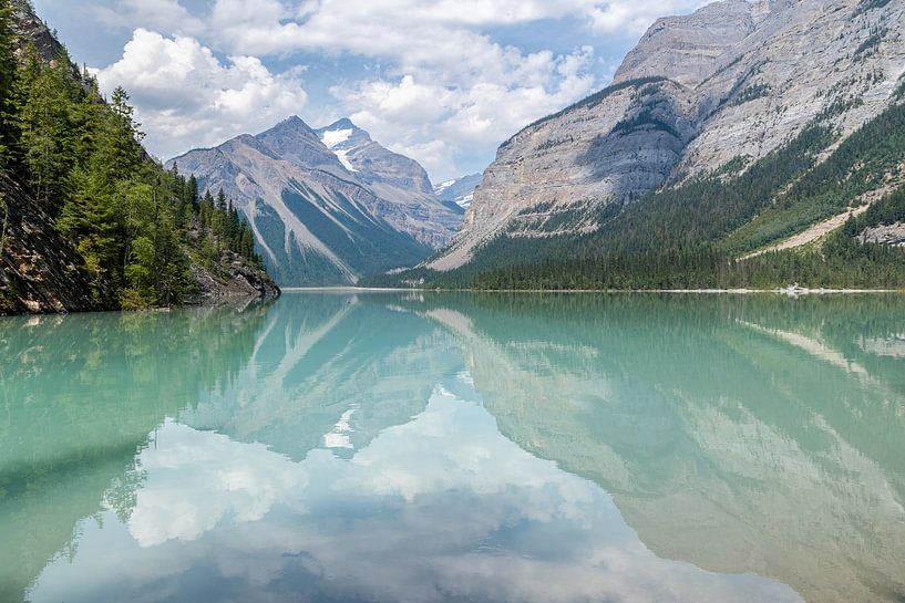 Le lac Kinney, un beau lac au Canada par Inge van den Brande