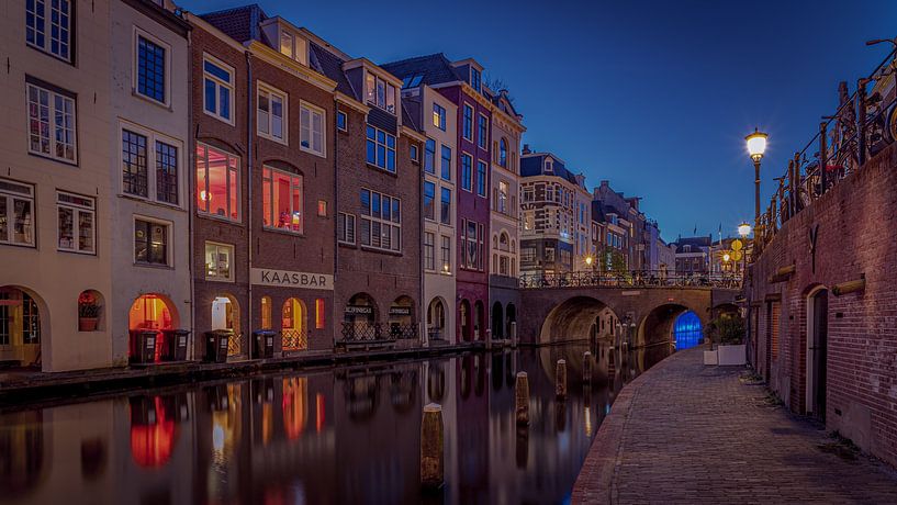Oude Gracht Utrecht by Jochem van der Blom