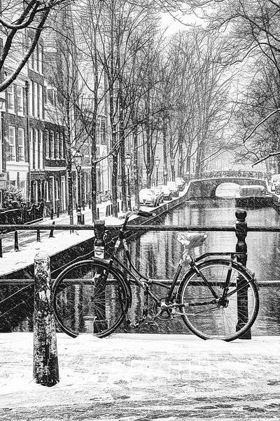 Inner city of Amsterdam in Winter Black and White by Hendrik-Jan Kornelis