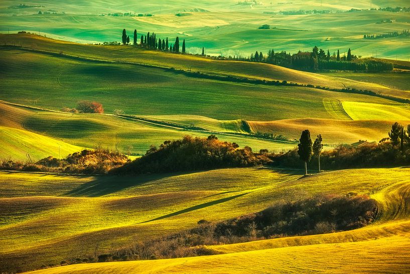 Rolling hills at sunset in Val d'Orcia. Tuscany by Stefano Orazzini