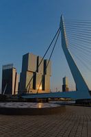 Erasmusbrug samen met KPN gebouw en Nhow Hotel Rotterdam