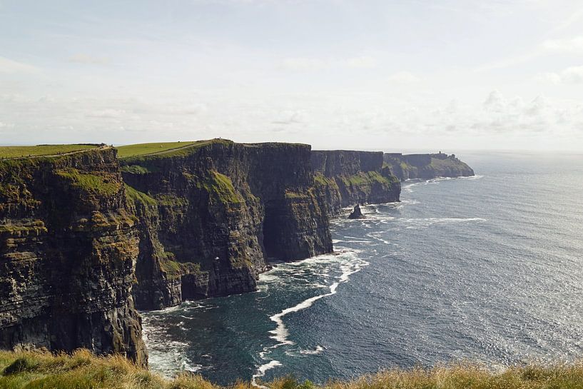 Die Cliffs of Moher sind die bekanntesten Klippen in Irland. von Babetts Bildergalerie