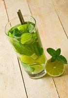 Ein köstlicher kubanischer Mojito-Cocktail