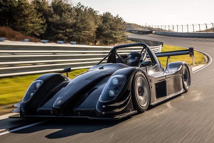 Voiture de sport radicale au circuit de Zandvoort par Robin Smit