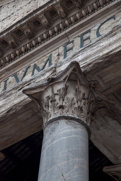 Detail des Kolosseums in Rom von Joost Adriaanse