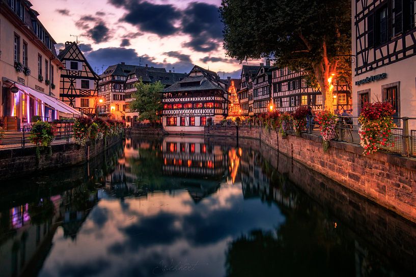 France Strasbourg, Strasbourg, half-timbered house in the evening by Fotos by Jan Wehnert