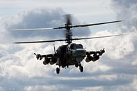 Ein Ka-52 Kampfhubschrauber der russischen Luftwaffe