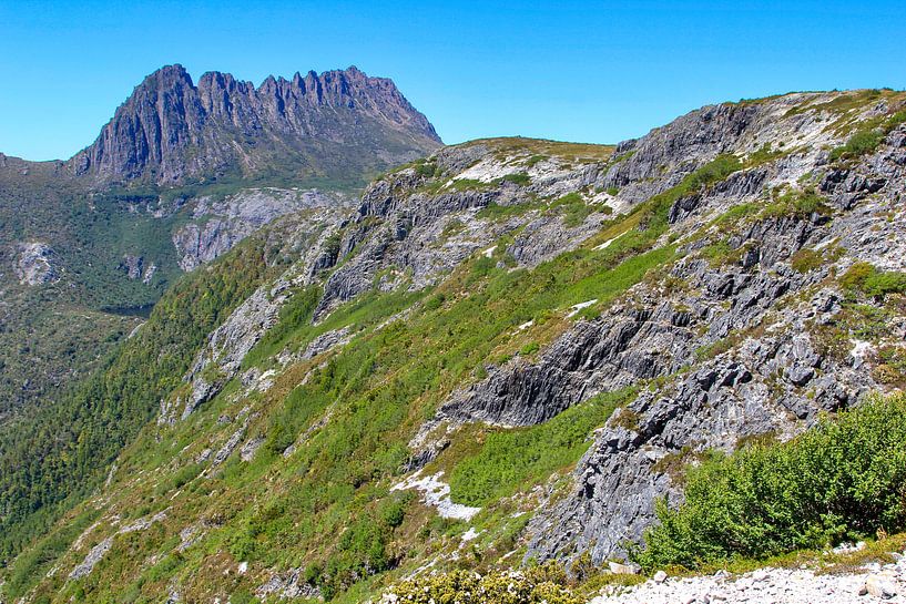Vue depuis le belvédère Marion sur Cradle Mountain par Daphne de Vries