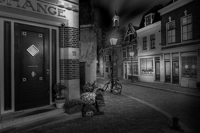 Black-White: old centre of Delfshaven by Rene Siebring