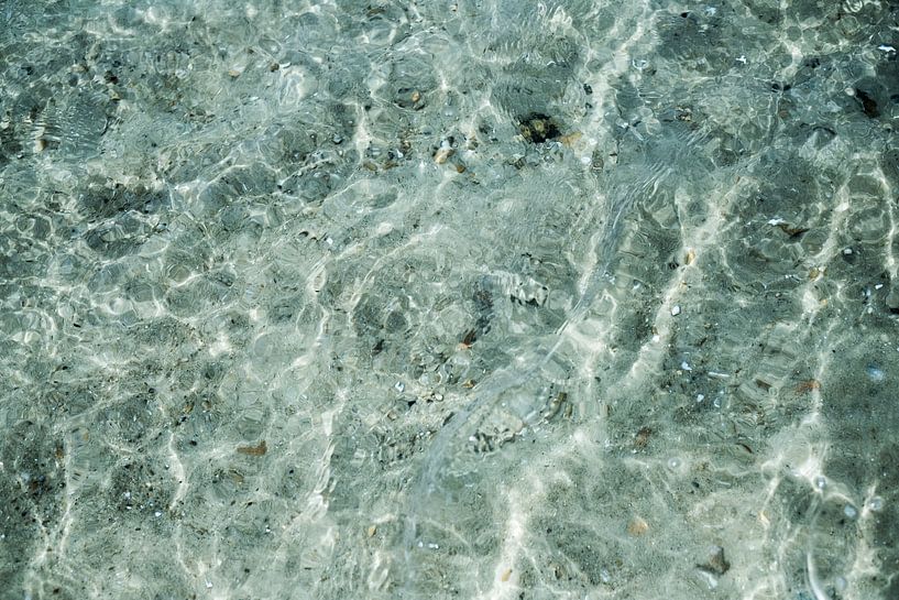 Turquoise zee abstract van Linda Hanzen