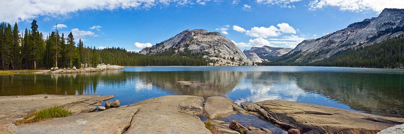 YOSEMITE VALLEY Panorama du lac Tenaya par Melanie Viola