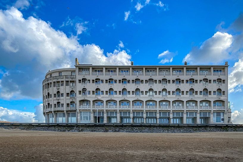 Hotel Westende by Peter Nackaerts