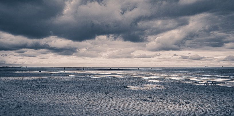 Lonely beach at low tide of Cuxhaven at the German North Sea Coast by Jakob Baranowski - Photography - Video - Photoshop