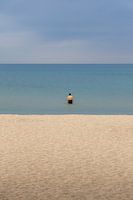 Schwimmer im Issyk-Kul-See in Kirgisistan