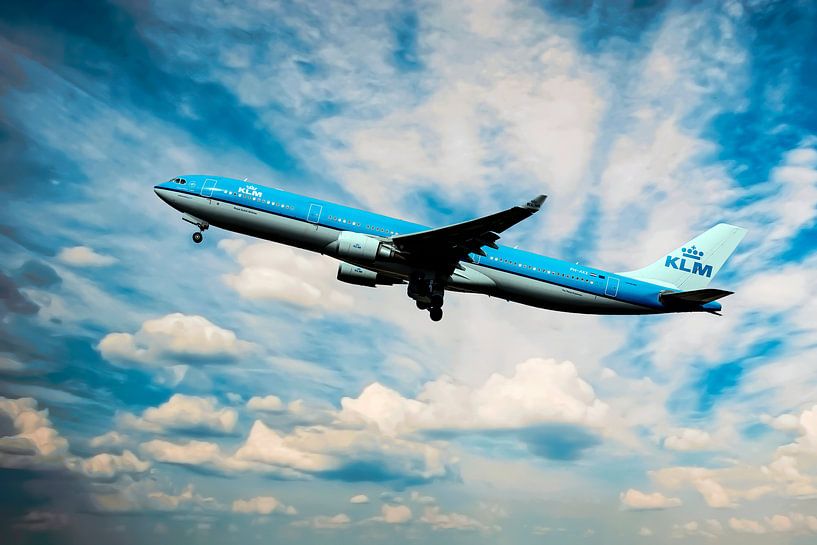 PH-AKE KLM Royal Dutch Airlines Airbus A330-300 von Gert Hilbink