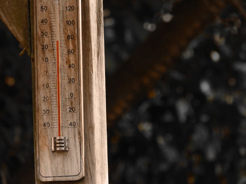 25 graden op de thermometer  by Veluws