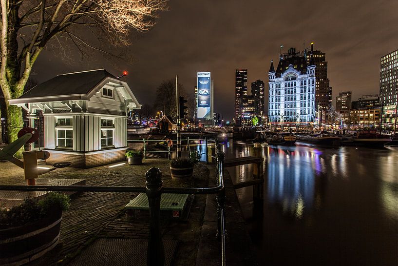 The Rotterdam white house  by Michel Kempers