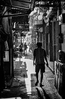 Homme dans une ruelle de China Town, Bangkok