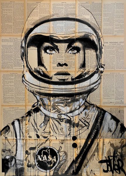 Orbit - Female Astronaut von LOUI JOVER