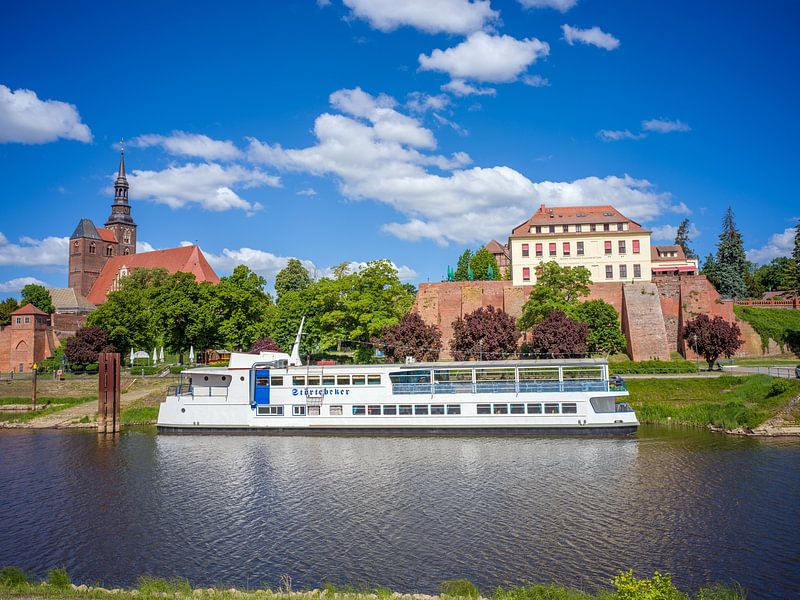 Vue sur Tangermünde (Elbe) par t.ART