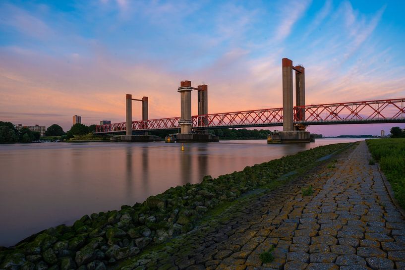 Spijkenisse bridge during the sunset by Yvonne de Bondt