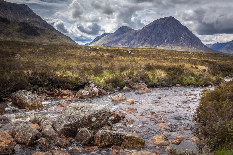 River Etive with mountain range Buachaille Etive Mòr, Rannoch Moor by Christian Müringer