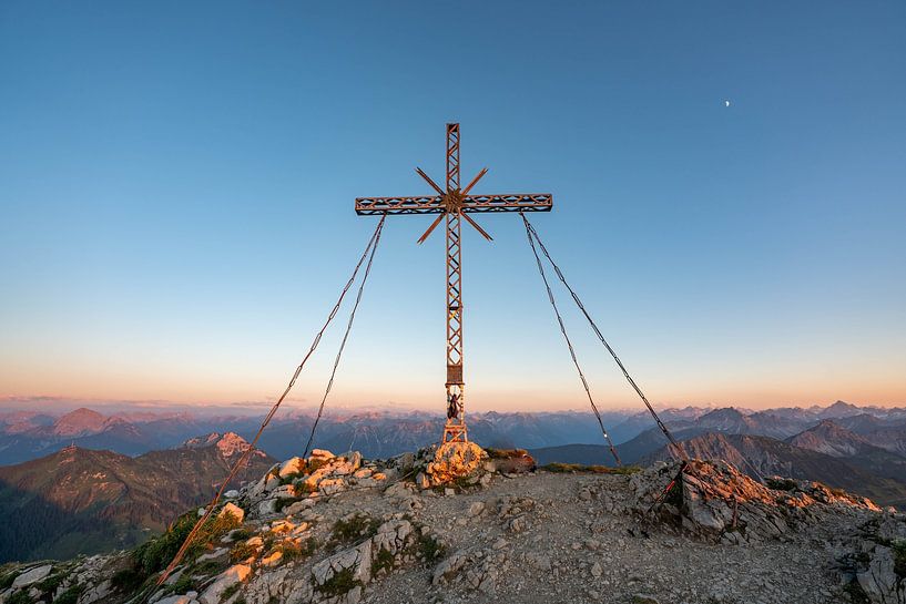 Sonnenuntergang über den Tannheimer Bergen von Leo Schindzielorz