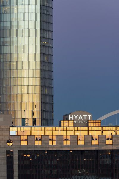 Sunset at LVR Tower, KölnTriangle by Walter G. Allgöwer