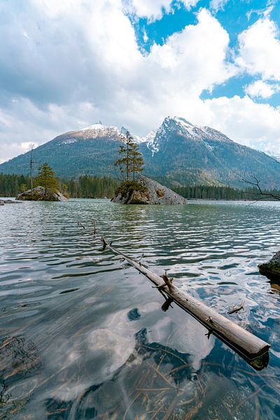 Hintersee in Berchtesgaden zum Frühling von Leo Schindzielorz