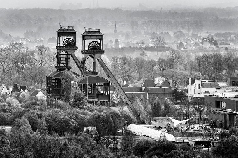 Elevatorschacht Bergwerk Eisden von Rob Boon