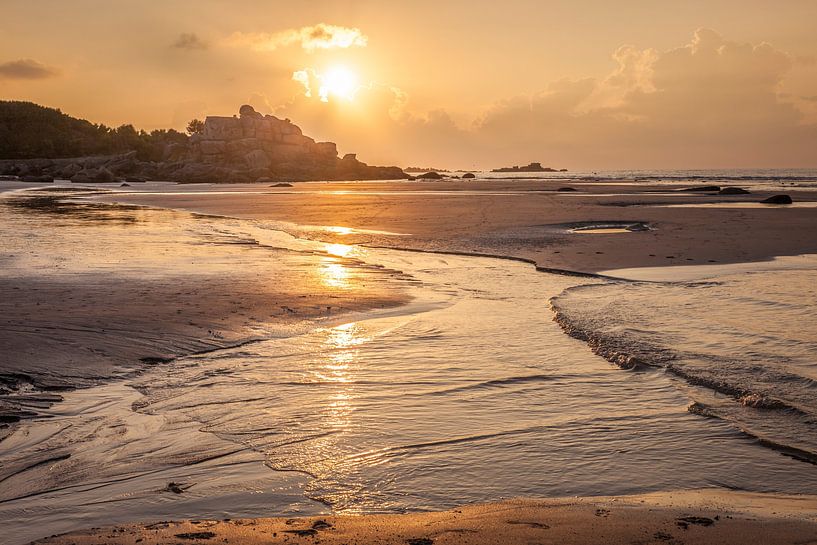 Sonnenuntergang am Strand von Kerfissien, Bretagne von Christian Müringer