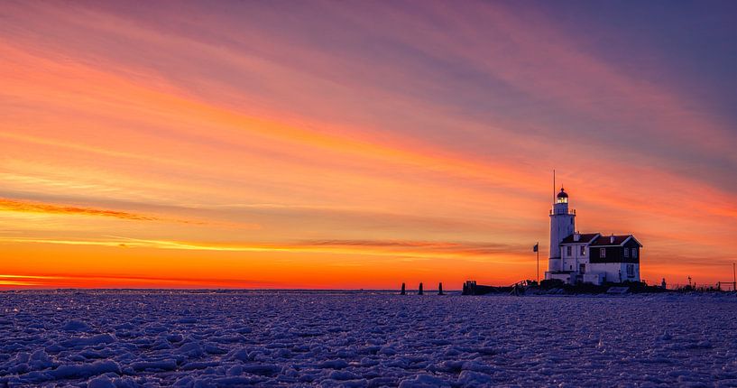 Lighthouse 'The horse of Marken' (3) by Rob Wareman Fotografie