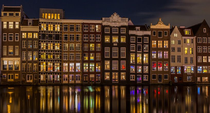 Damrak @ Night by Marc Smits