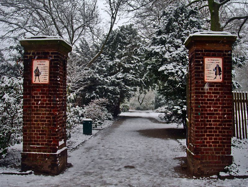 Entrée du parc par Edgar Schermaul