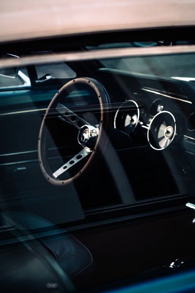 Ford Mustang GT classic car street photography Berlin by Bastian Otto