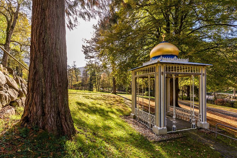 Maurischer Pavillon im Kurpark von Bad Wildbad im Schwarzwald von Werner Dieterich