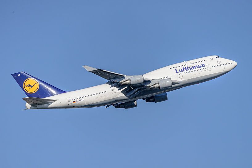 Take-off Lufthansa Boeing 747-400 Jumbo Jet. by Jaap van den Berg