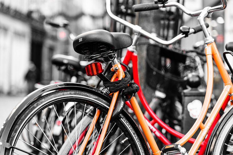 fietsen rood/oranje Maastricht by Chantal Brugmans