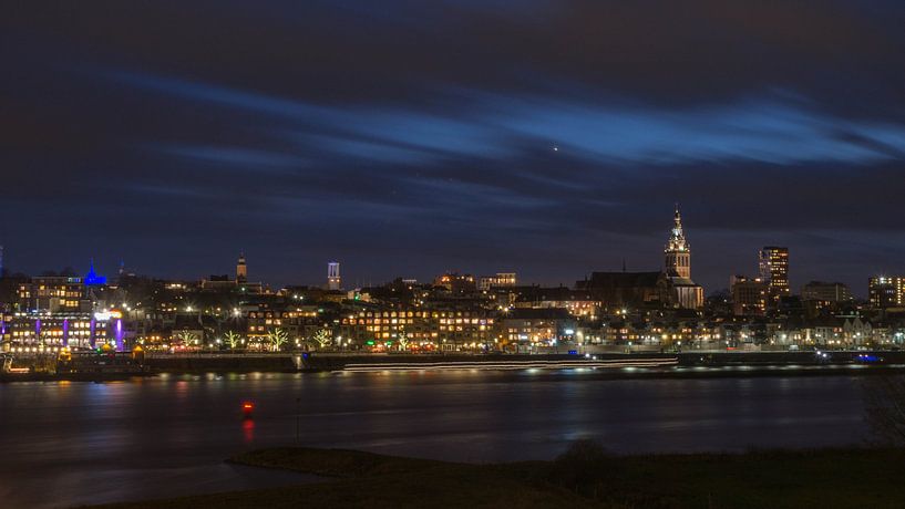 Skyline Nijmegen evening photography by Cindy Arts